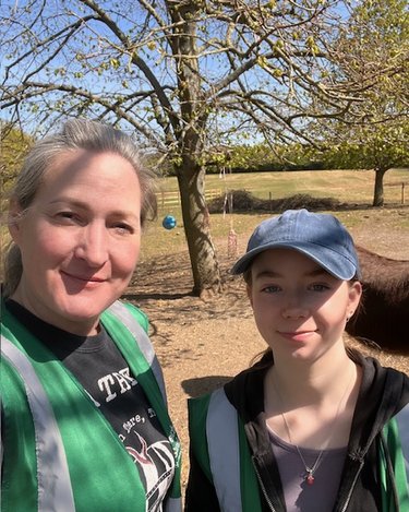 A selfie of Sarah and Jemima, our Standalone Farm volunteers