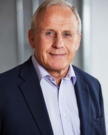 Headshot of Sir Tim Wilson